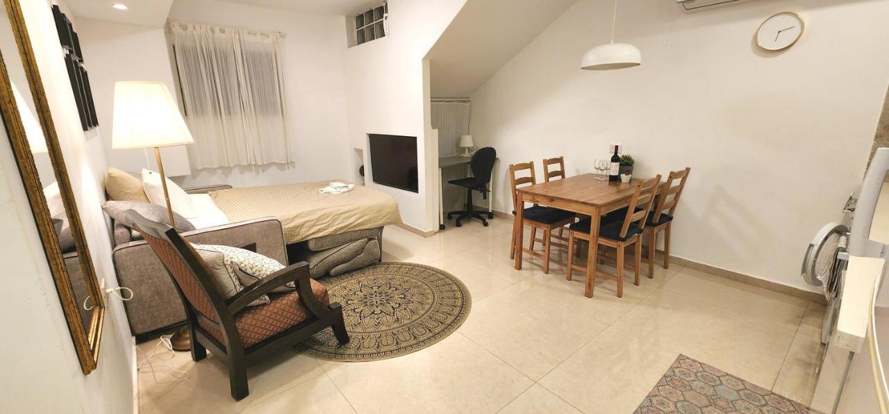 Modern Home In The Heart Of Nachlaot Ιερουσαλήμ Εξωτερικό φωτογραφία