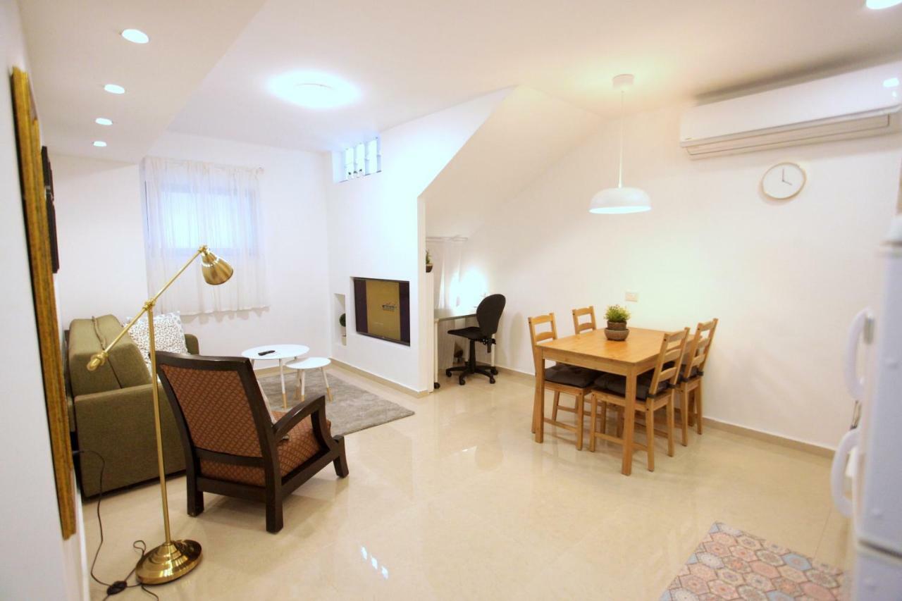 Modern Home In The Heart Of Nachlaot Ιερουσαλήμ Εξωτερικό φωτογραφία