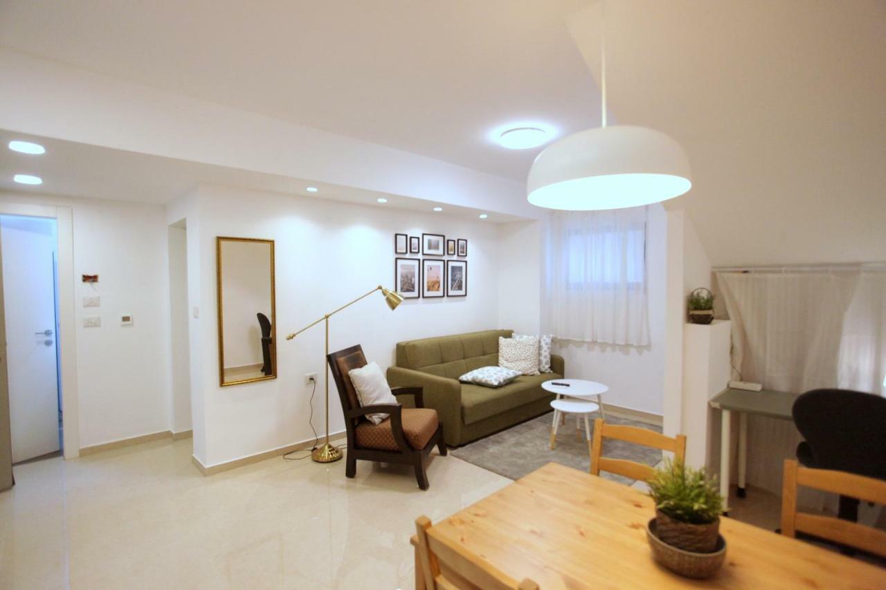 Modern Home In The Heart Of Nachlaot Ιερουσαλήμ Εξωτερικό φωτογραφία